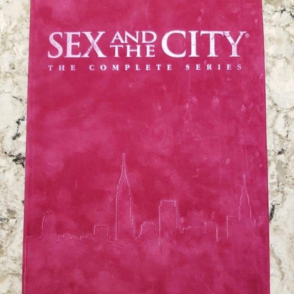 SEX AND THE CITY COMPLETE SERIES COLLECTORS DVDS